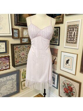 50s Vintage Formfit Rogers Lavender Nylon Slip Dress with Pleated Bust Size 38/L